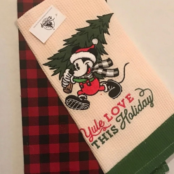 Disney Parks Christmas Mickey Mouse Towels - Picture 1 of 4